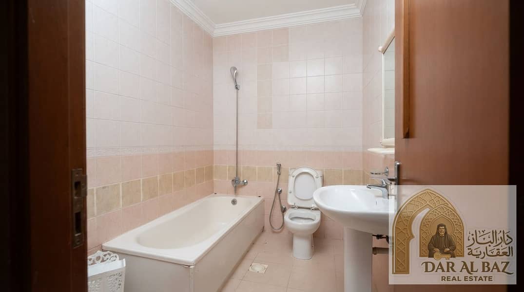 22 Enhancing_real_estate_listing_ph…_20260926001545. jpg