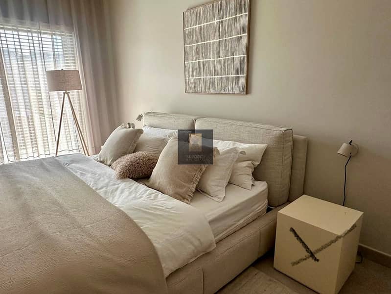 35 edce4226-2a5d-400f-bed2-19374f22bd2f. jpg