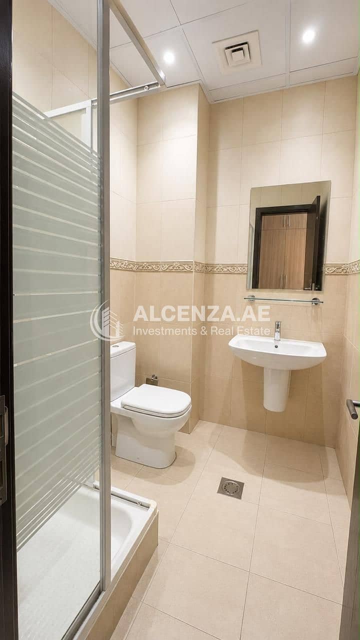 12 WhatsApp Image 2026-09-26 at 12.06. 51 (1). jpeg