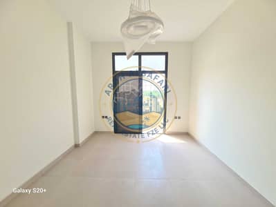 1 habitación Apartamento para en Alquiler en Aljada, Sharjah - 20260812_150336. jpg