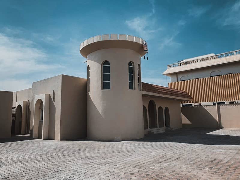 villa for rent in ajman ( alrawda 3 )