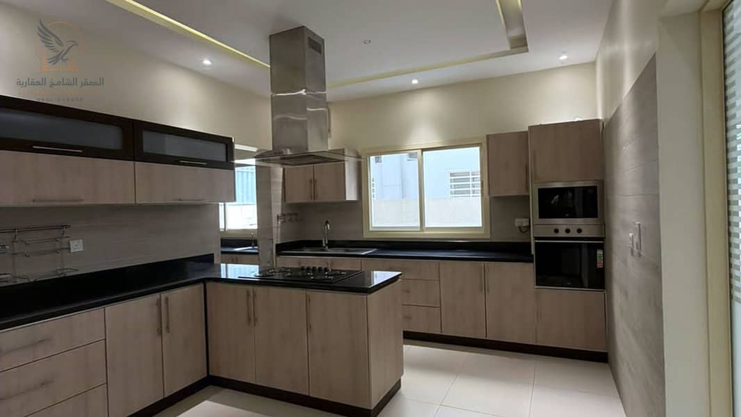 7 fyla-for-rent-6-bedroom-almwyhat-1-ajman-property-05. jpg