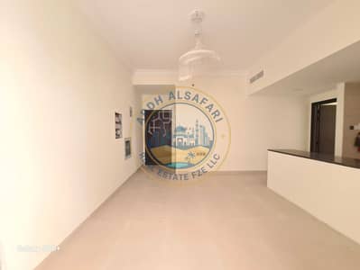 1 habitación Apartamento para en Alquiler en Aljada, Sharjah - 20260812_150134. jpg