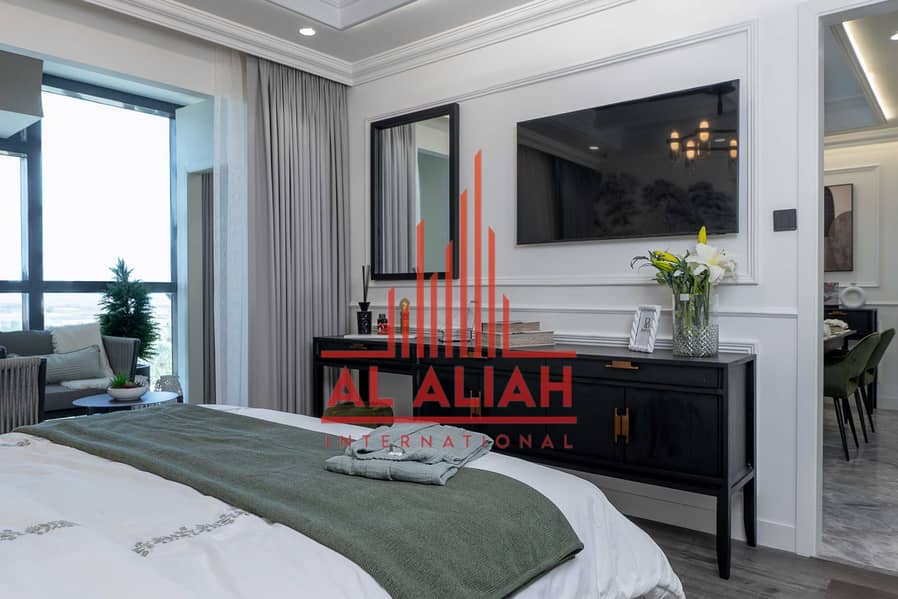 20 BQGR65_MasterBedroom_03. jpg