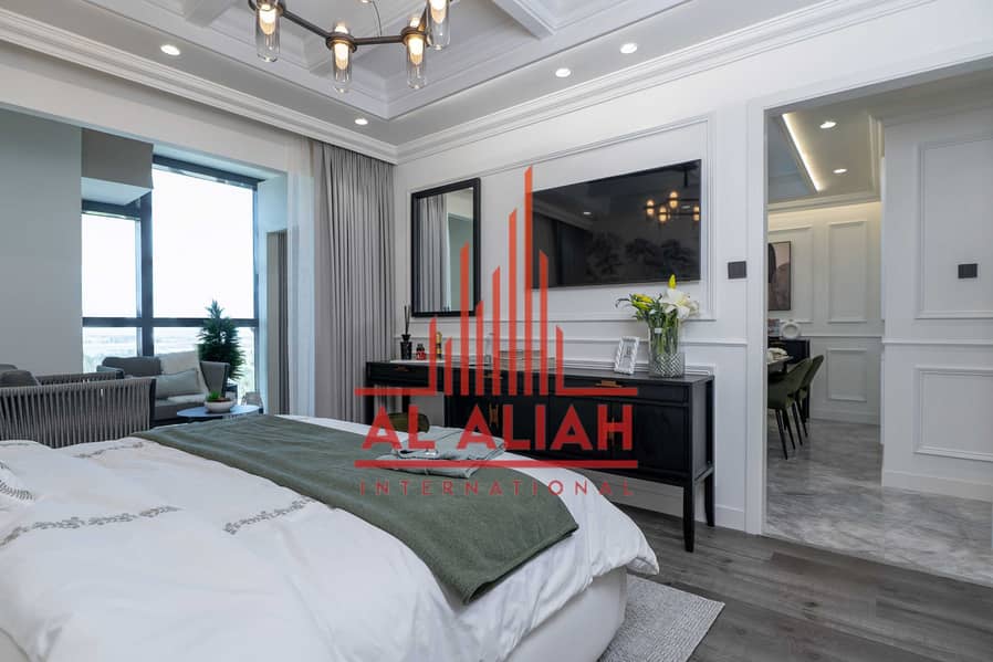 21 BQGR65_MasterBedroom_04. jpg