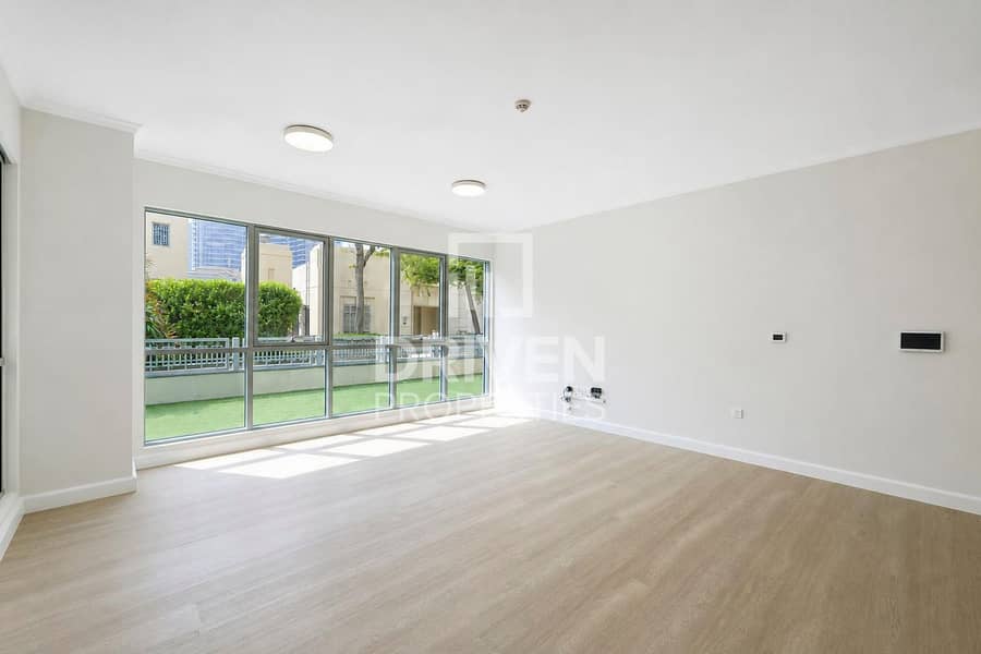 Appartement in Downtown Dubai,The Residences,The Residence 8, 2 slaapkamers, 215000 AED - 16392483 Appartement in Downtown Dubai,The Residences,The Residence 8, 2 slaapkamers, 215000 AED - 16392483