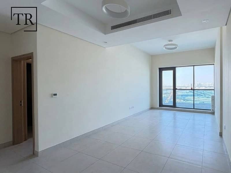 Canal View | Modern Finishes | Spacious Layout Canal View | Modern Finishes | Spacious Layout