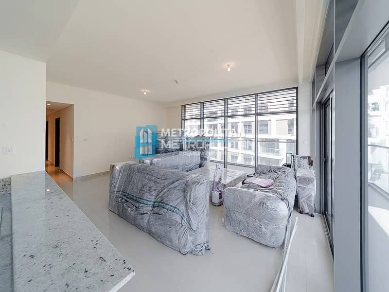 Large type | Semi Closed Kitchen | With Maids Room Large type | Semi Closed Kitchen | With Maids Room
