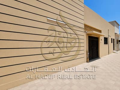 3 Bedroom Villa for Rent in Al Sabkha, Sharjah - WhatsApp Image 2026-09-22 at 10.54. 34 PM. jpeg 3 Bedroom Villa for Rent in Al Sabkha, Sharjah - WhatsApp Image 2026-09-22 at 10.54. 34 PM. jpeg