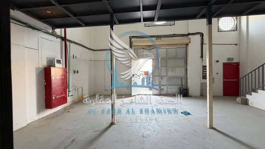Warehouse para en Alquiler en Industrial Area, Sharjah - mstwda-for-rent-2-bedroom-alsnaayh4-alsharqa-property-aq-0001-16. jpg