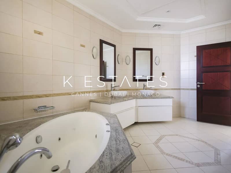 19 12 Bathroom. jpg