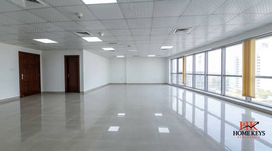 Office in affitto a Barsha Heights (Tecom), Dubai - 3.2 Hall. jpg