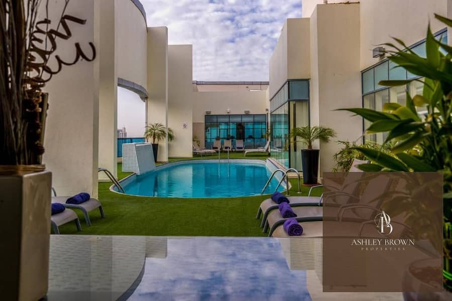 22 53557855. jpg