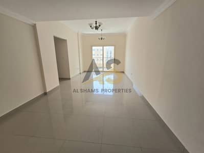 3 habitaciones Apartamento para en Alquiler en Muwaileh Commercial, Sharjah - 1000914490. jpg