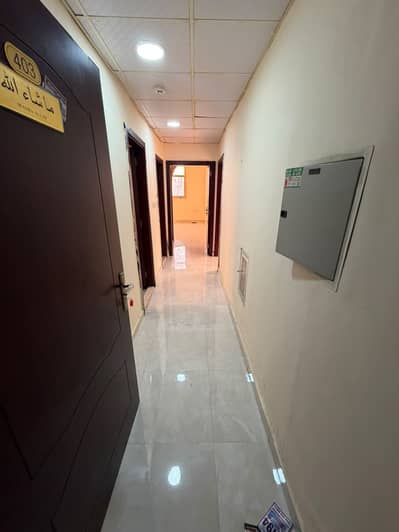 1 habitación Apartamento para en Alquiler en Corniche Ajman, Ajman - WhatsApp Image 2026-09-21 at 14.35. 49. jpeg