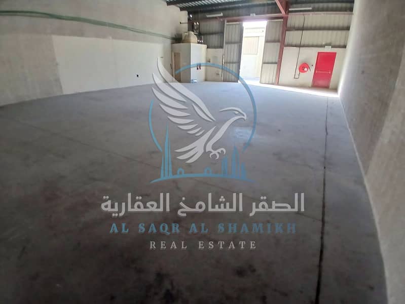 3 مستودع-للا-يجار-الصناعيه-17-الشارقه-صورة-العقار-aq-0001-02. jpg
