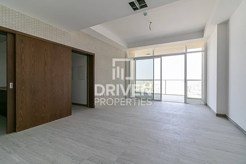 Brand New and Bright 2 Bedroom Apartment