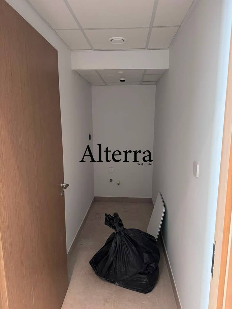 16 0 (16). jpeg