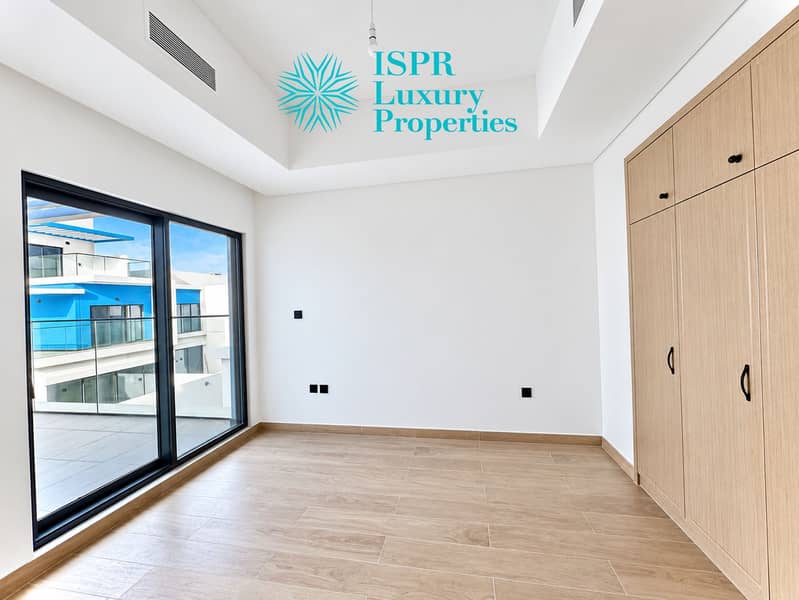 18 Santorini-5BED (16). png