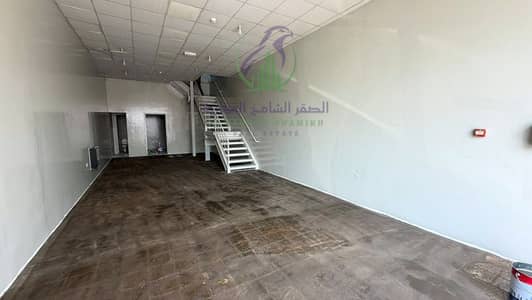 Shop for Rent in Industrial Area, Sharjah - mhl-for-rent-1-bedroom-alsnaaya-13-alsharqa-property-10. jpg Shop for Rent in Industrial Area, Sharjah - mhl-for-rent-1-bedroom-alsnaaya-13-alsharqa-property-10. jpg