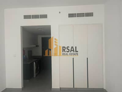 Studio for Rent in Aljada, Sharjah - e7152841-2797-46ce-ba91-d02c71f92ec3. jpg