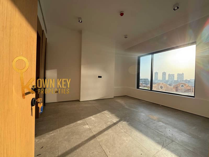 9 1000049663. jpg