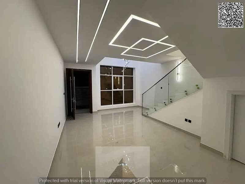 5 869016169-1066x800. webp