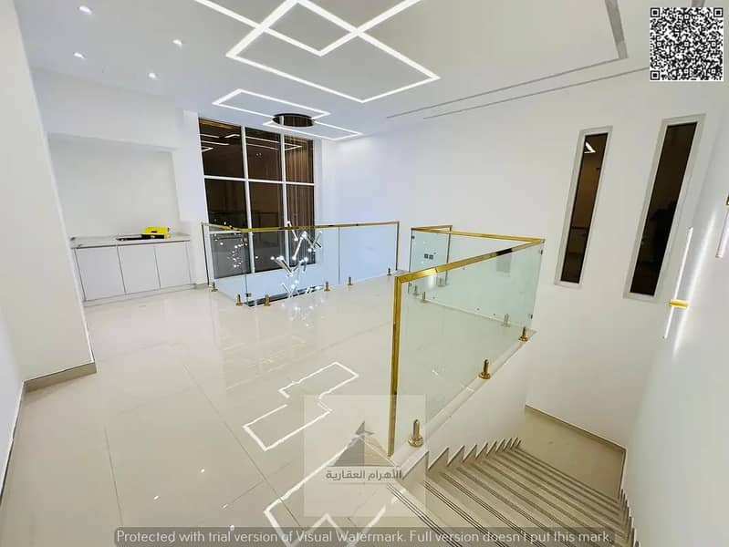 20 869016184-1066x800. webp