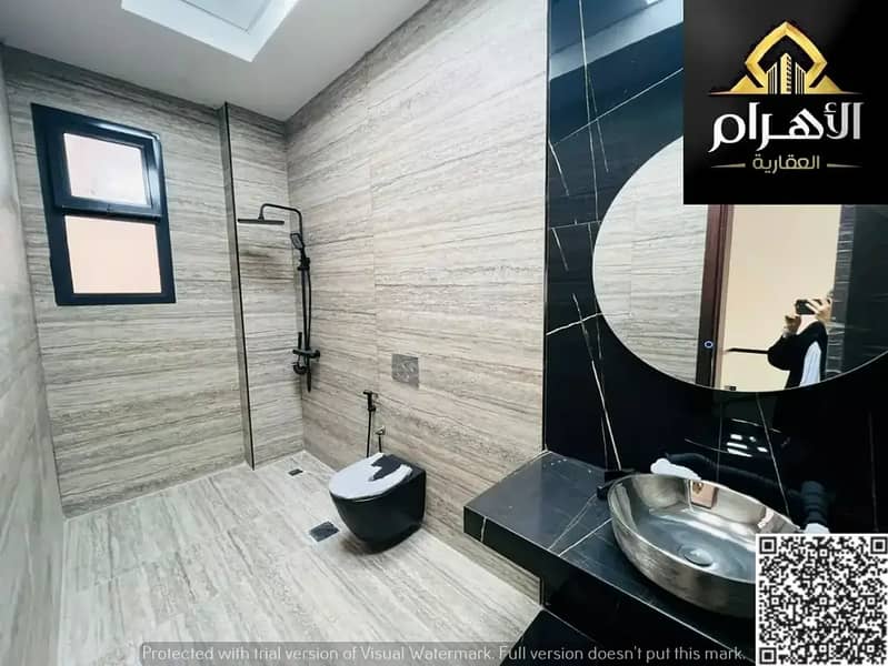 18 864006980-1066x800. webp