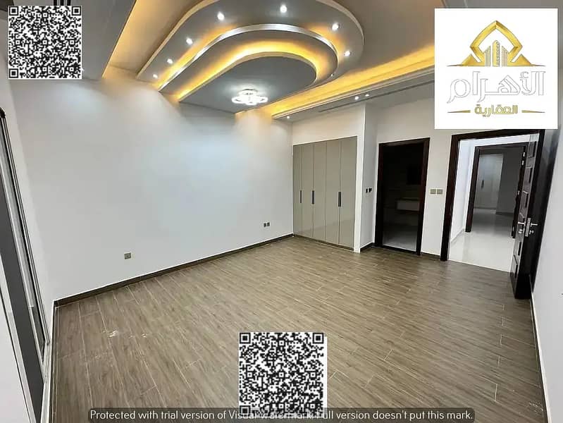16 866089512-1066x800. webp