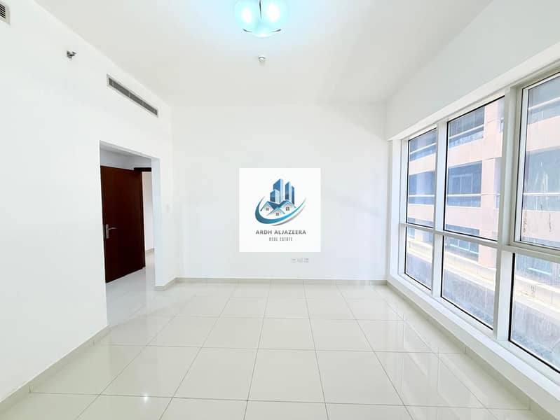 7 8966cc76-b31a-4eda-bb86-9331f81ae967. jpg