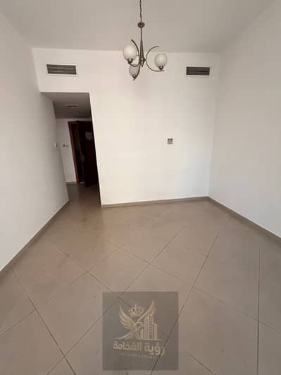 1 habitación Apartamento para en Alquiler en Al Khan, Sharjah - WhatsApp Image 2026-09-04 at 4.53. 36 PM (1). jpeg 1 habitación Apartamento para en Alquiler en Al Khan, Sharjah - WhatsApp Image 2026-09-04 at 4.53. 36 PM (1). jpeg