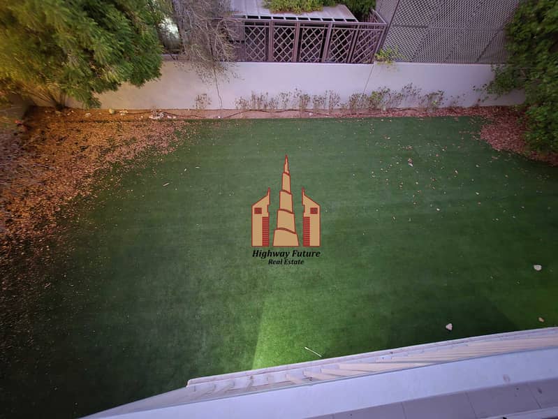 36 93440. jpg