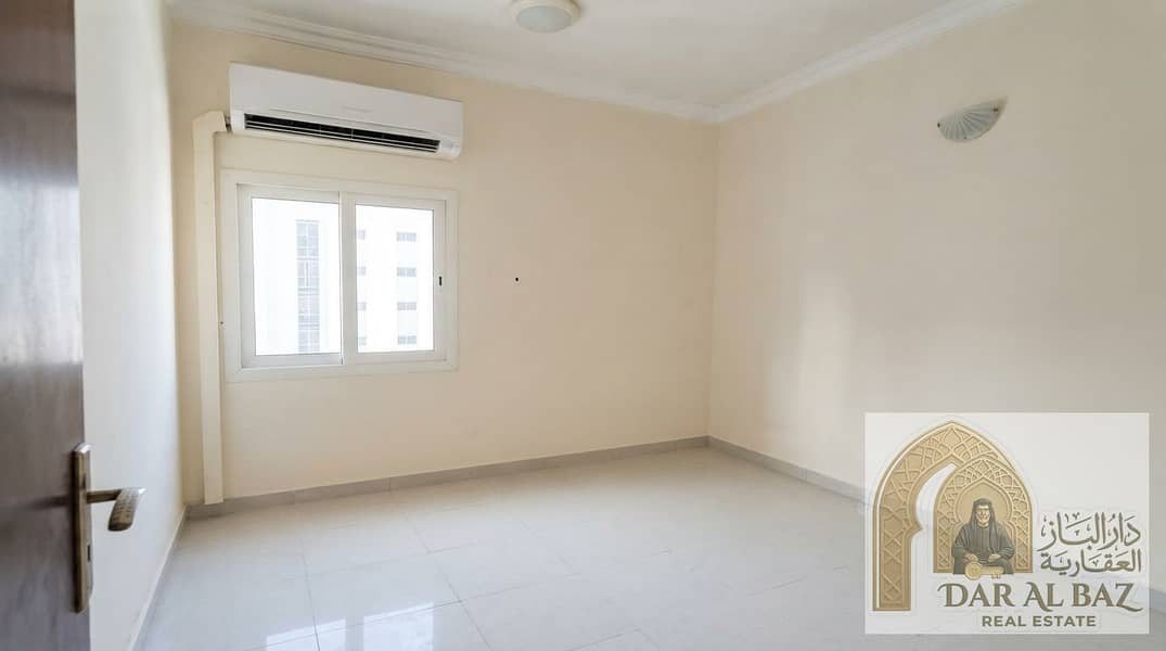 3 Enhancing_real_estate_listing_ph…_20260926235419. jpg