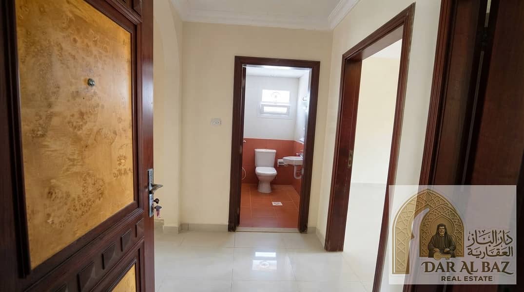 6 Real_estate_photo_enhancement_in…_20260927000051. jpg