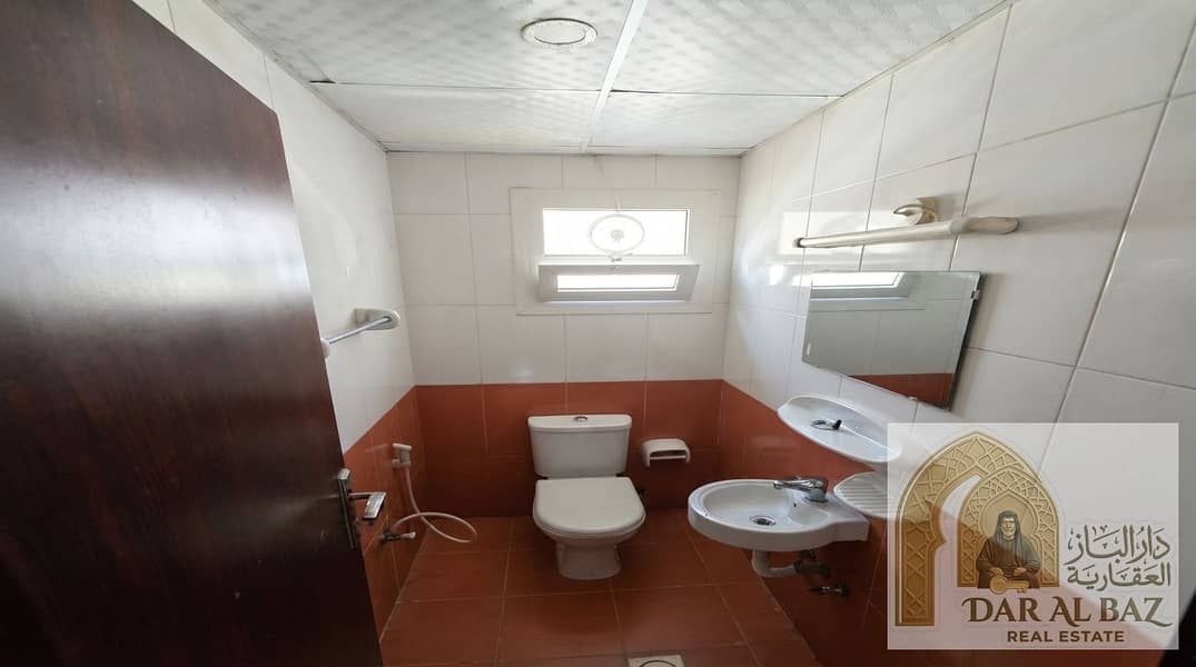 10 Real_estate_photo_enhancement_in…_20260926235827. jpg