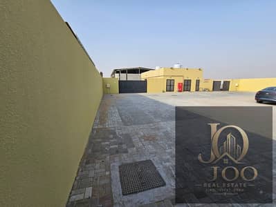 Warehouse para en Alquiler en Al Sajaa, Sharjah - WhatsApp Image 2026-09-26 at 4.01. 30 PM (1). jpeg Warehouse para en Alquiler en Al Sajaa, Sharjah - WhatsApp Image 2026-09-26 at 4.01. 30 PM (1). jpeg