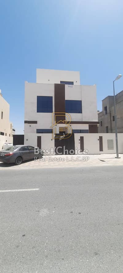 4 Schlafzimmer Villa zum Verkauf in Hoshi, Sharjah - 1ed34b6a-2dc9-4c57-bc60-e8246b69df8c. jpg 4 Schlafzimmer Villa zum Verkauf in Hoshi, Sharjah - 1ed34b6a-2dc9-4c57-bc60-e8246b69df8c. jpg