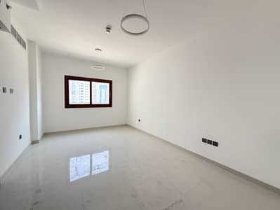 Studio for Rent in Bu Daniq, Sharjah - IMG_5156. jpg Studio for Rent in Bu Daniq, Sharjah - IMG_5156. jpg