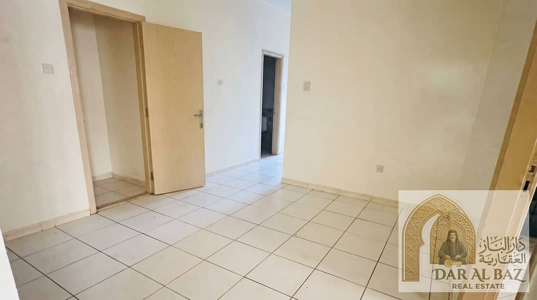 7 Enhancing_real_estate_listing_ph…_20260927024133. jpg
