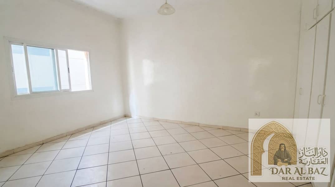 9 Real_estate_photo_enhancement_in…_20260927022210. jpg