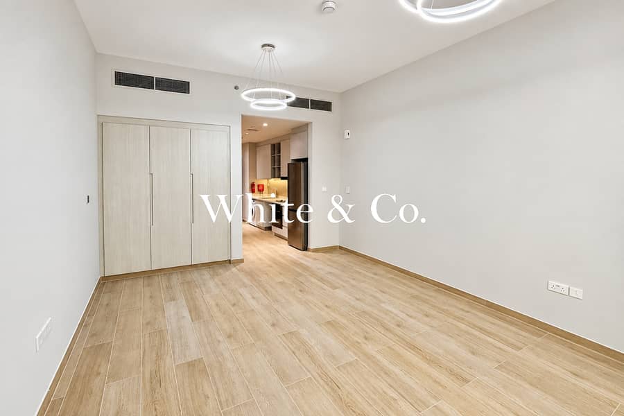 Apartamento en Business Bay,Century Tower, 49999 AED - 16653290 Apartamento en Business Bay,Century Tower, 49999 AED - 16653290