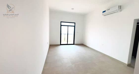 2 habitaciones Apartamento para en Alquiler en Al Alia, Ajman - شقه-للا-يجار-2-غرف-عجمان-العاليه-صورة-العقار-05. jpg 2 habitaciones Apartamento para en Alquiler en Al Alia, Ajman - شقه-للا-يجار-2-غرف-عجمان-العاليه-صورة-العقار-05. jpg
