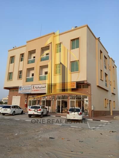 10+ Habitaciones Building para en Venta en Al Jurf, Ajman - e34df786-308c-43e8-a021-3774a8a17be8. jpg
