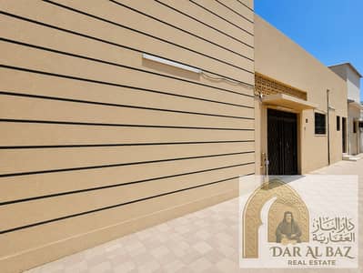 3 Bedroom Villa for Rent in Al Sabkha, Sharjah - WhatsApp Image 2026-09-27 at 14.14. 17. jpeg 3 Bedroom Villa for Rent in Al Sabkha, Sharjah - WhatsApp Image 2026-09-27 at 14.14. 17. jpeg