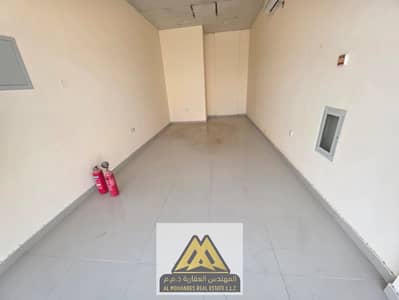 Shop in affitto a Al Jurf, Ajman - WhatsApp Image 2026-09-27 at 6.25. 26 AM (2). jpeg