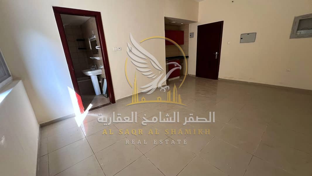 4 shqa-for-rent-1-bedroom-albwtyna-alsharqa-bedroom-04. jpg