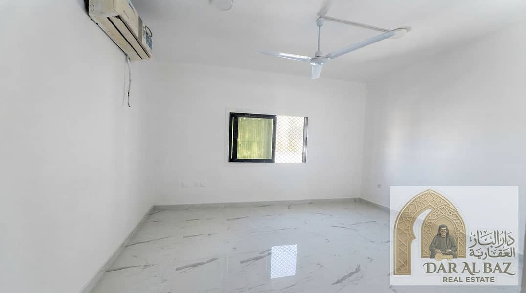 4 Enhance_real_estate_property_pho…_20260927080833. jpg