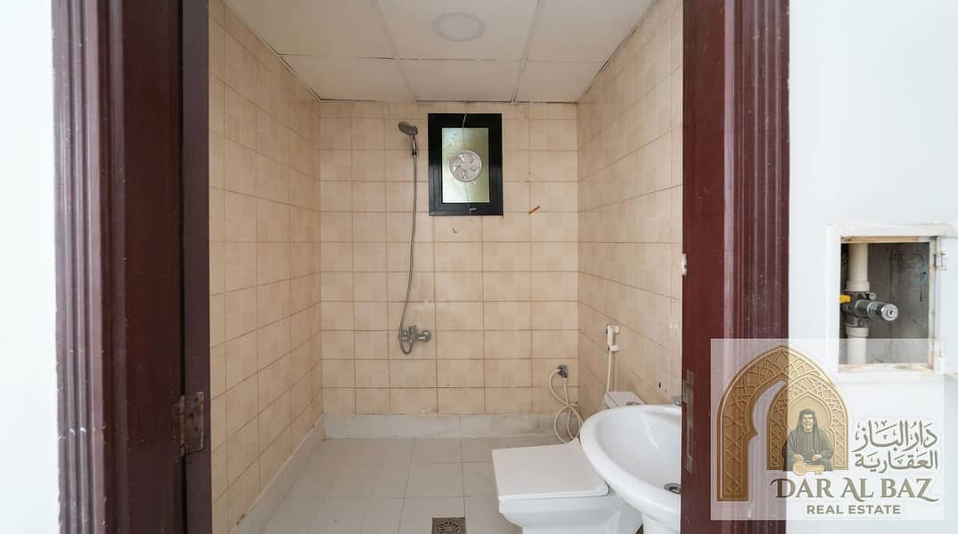 8 Enhance_real_estate_property_pho…_20260927080944. jpg