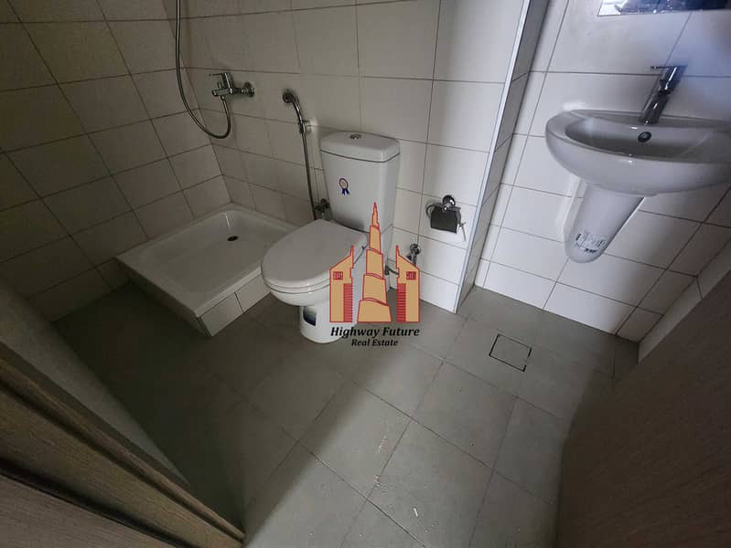 6 2404. jpg